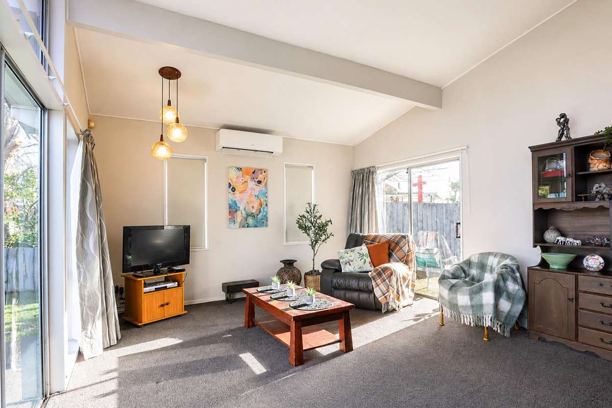 76 Oakfield Crescent_2