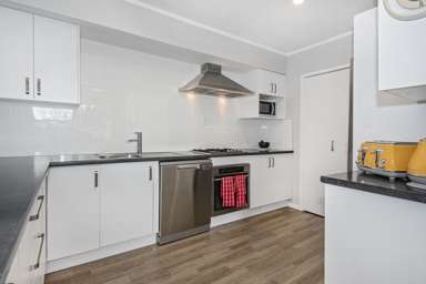 21 Manapouri Street_2