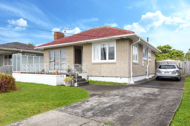 24 Binsted Road New Lynn_2