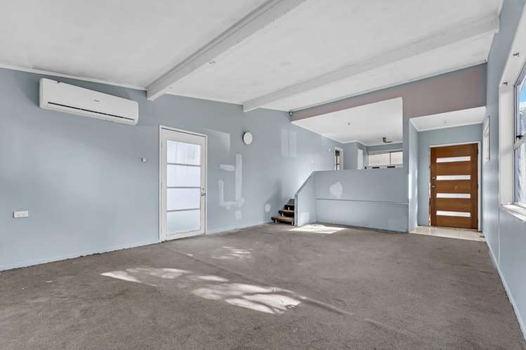 5 Astor Place Manurewa_11