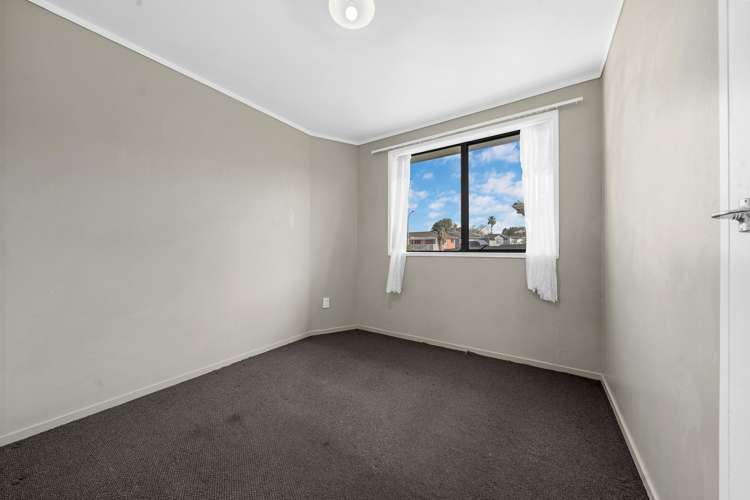 25 Sharland Avenue Manurewa_12