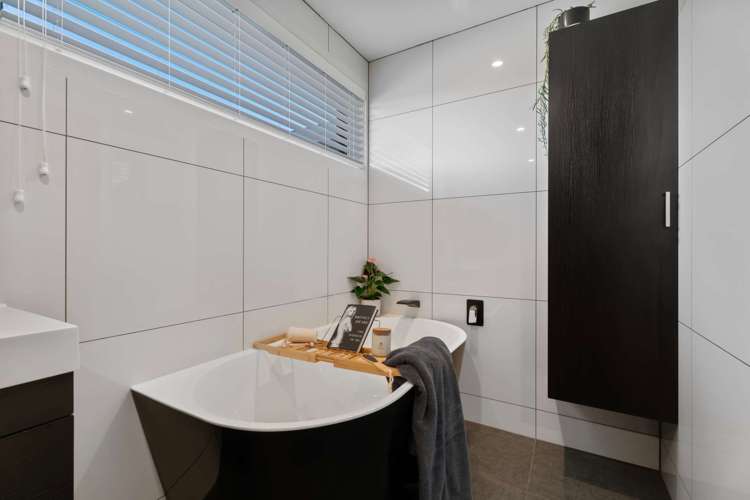 52 Stratford Drive Cromwell_11