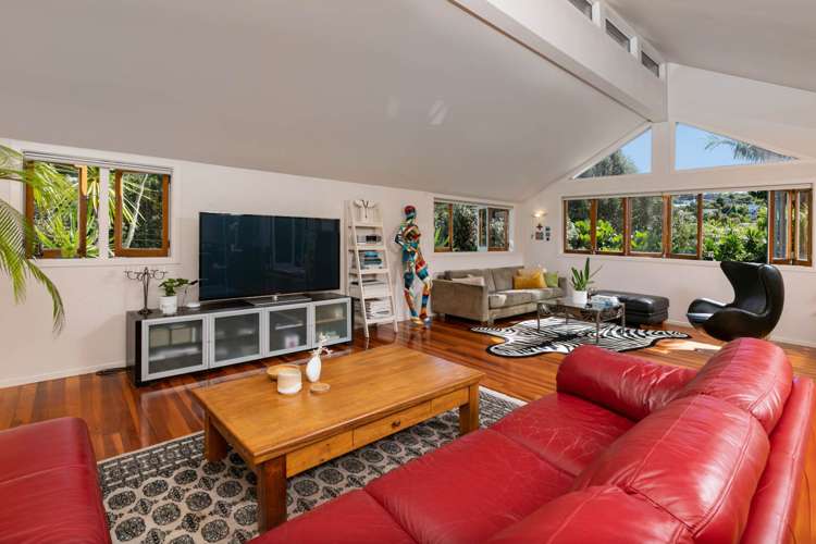 29 Lyons Avenue Murrays Bay_9