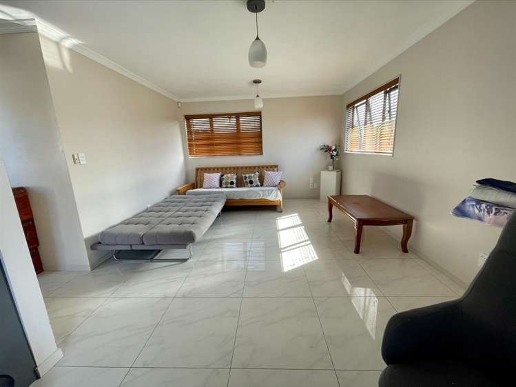 96 Sunvue Road Glen Eden_2