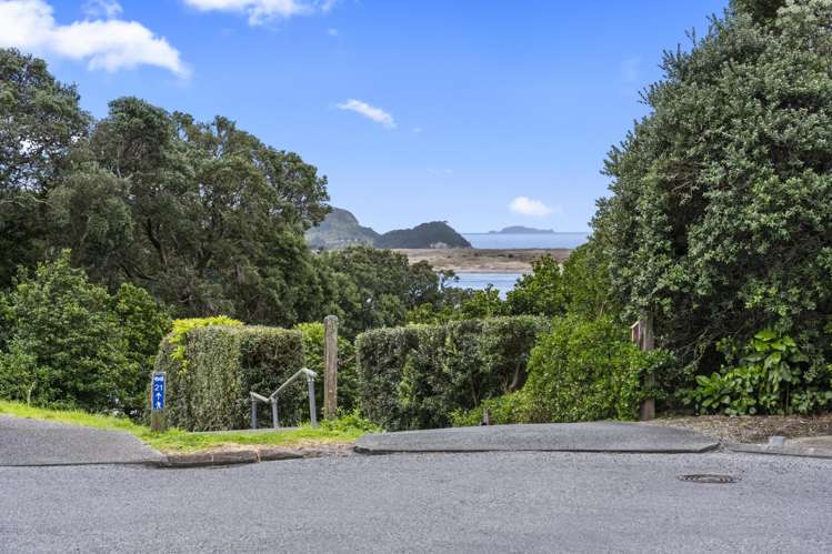 8 Heather Street Mangawhai Heads_29