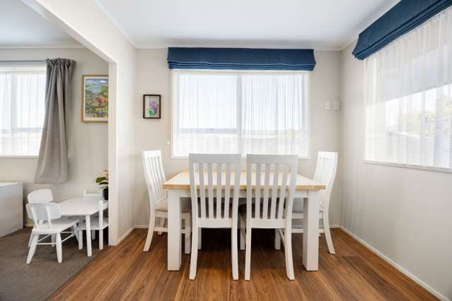 26 Dalton Crescent Dinsdale_4