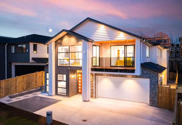 7 Bed, 5 Bath Zoned Mission Heights Primary