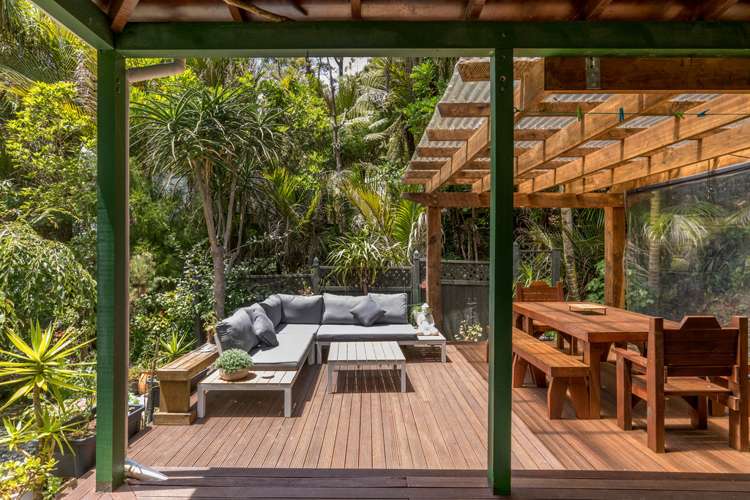 9 Valley Road Titirangi_13