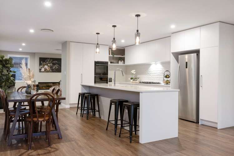 82c The Boulevard Papamoa_12