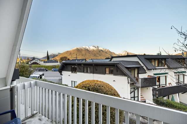 10/14 Frankton Road Queenstown_4