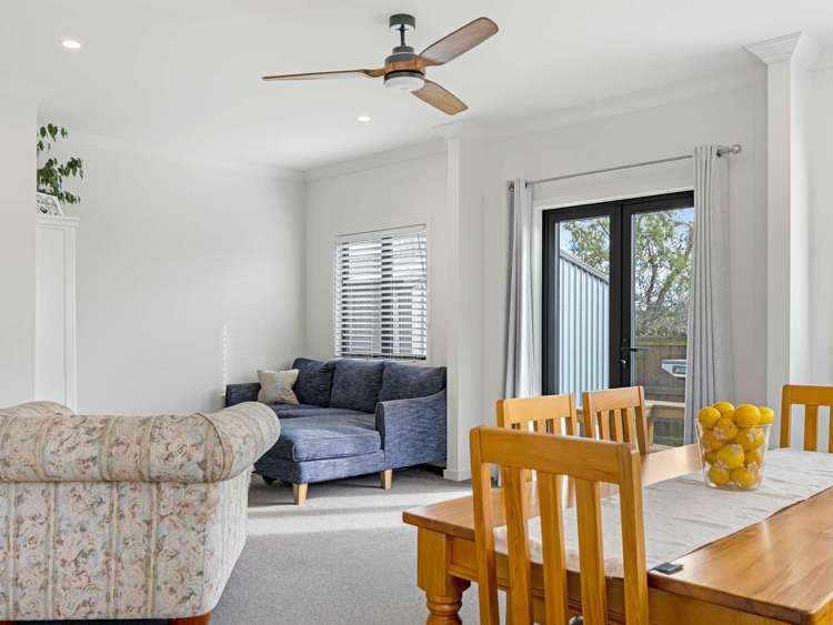 20 Ruihi Street Victoria_12