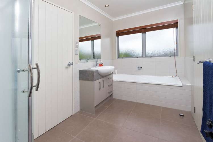 13 Packspur Drive Flat Bush_11