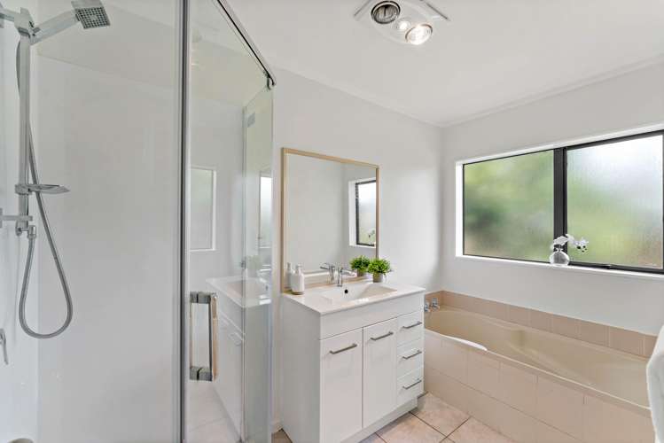 17 Lolim Place Favona_9