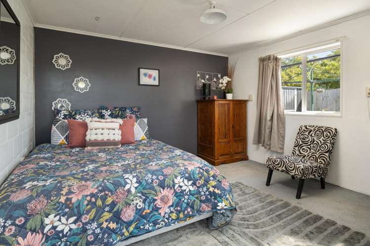 8 Fell Street Seddon_17