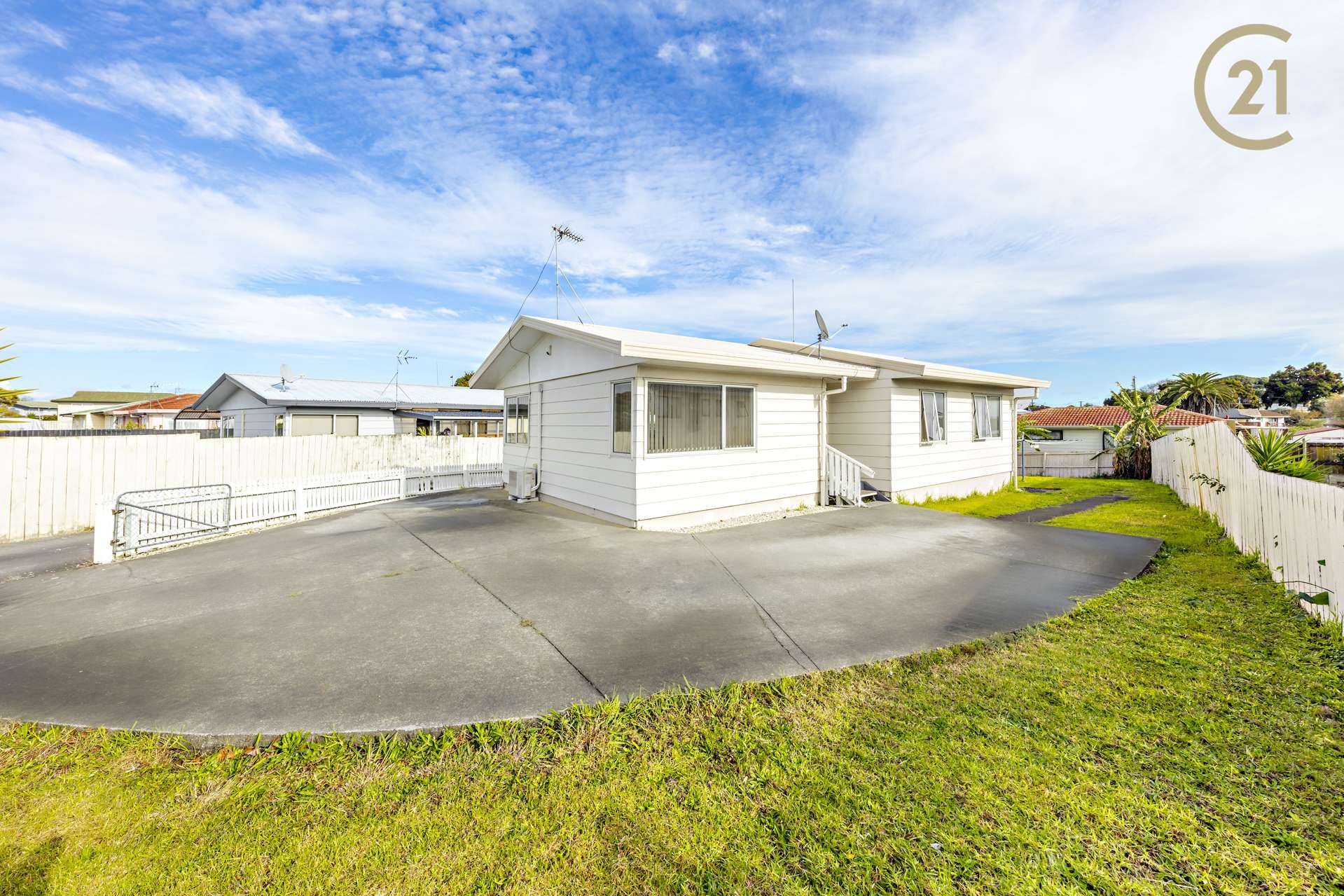 1/12 Dunstan Place Otara_0