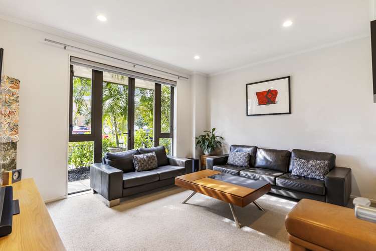 82 Tihi Street Stonefields_8