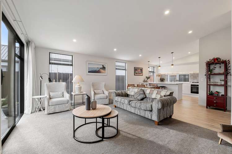 22 Elsie Lange Way Casebrook_2