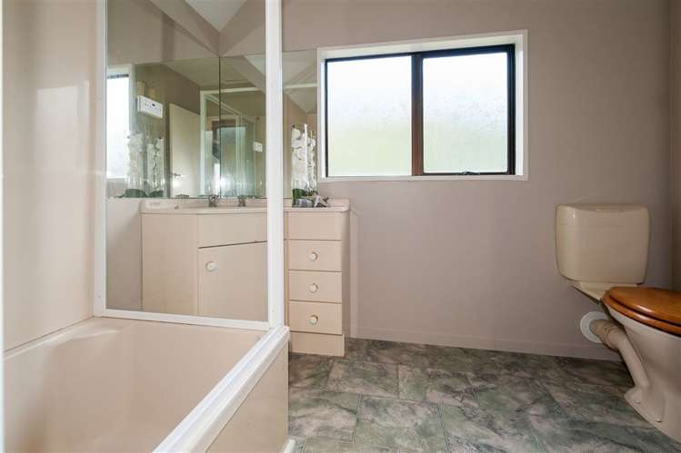 8 Heathvale Place Heathcote Valley_13