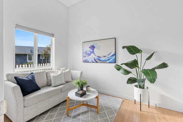 31B Weatherly Road Torbay_13