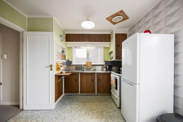 32 Donovan Street Blockhouse Bay_18