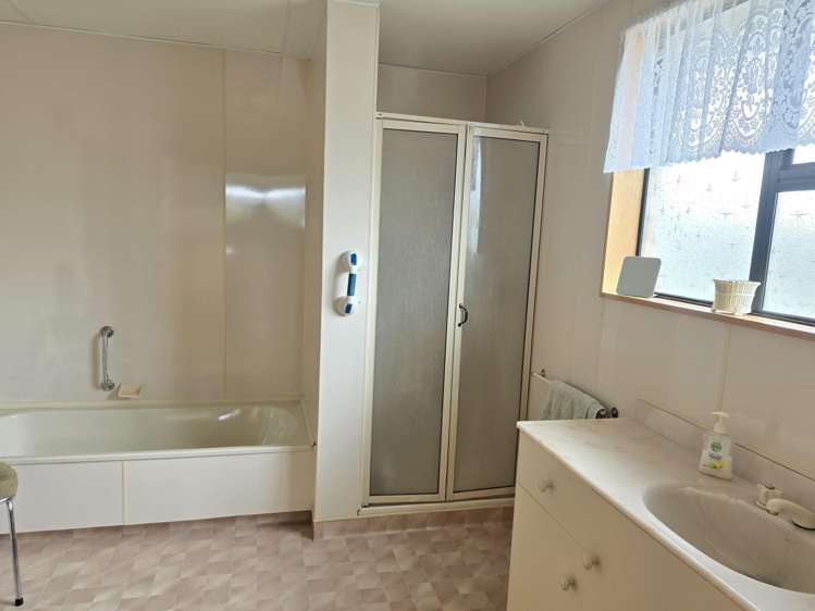 39 Lindis Crescent Otematata_9