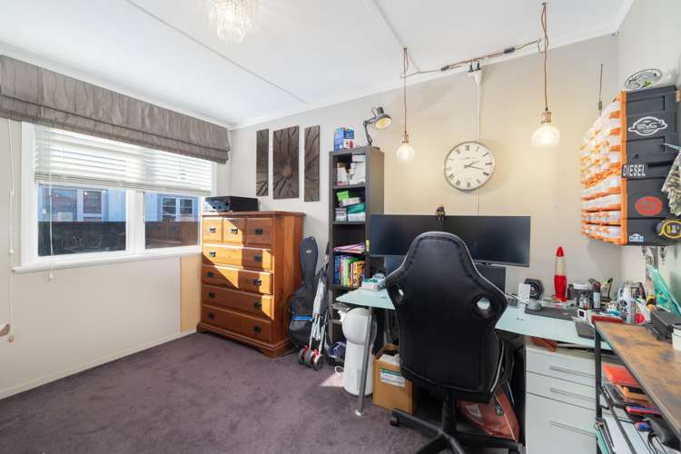 103 Springs Road Hornby_11