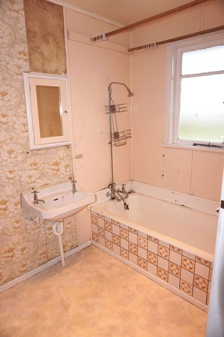 1 River Road Matawhero_15