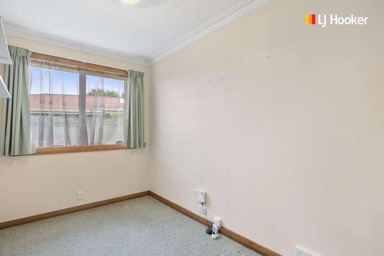 17 Salmond Street Halfway Bush_10