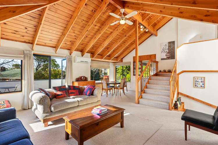 1 Havelle Avenue Titirangi_4