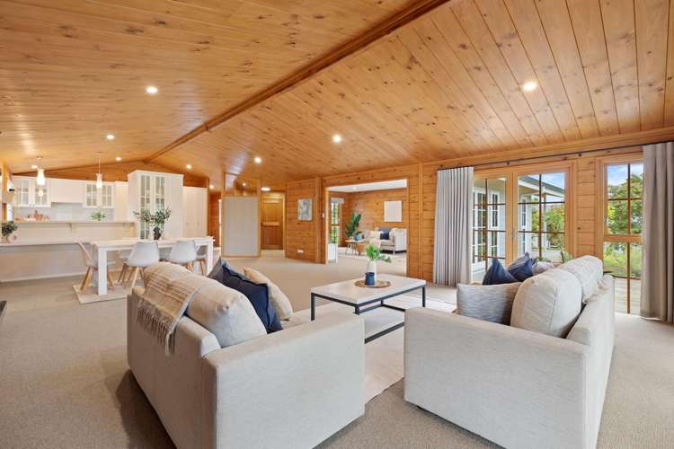 29 Horsley Grove Pyes Pa_2