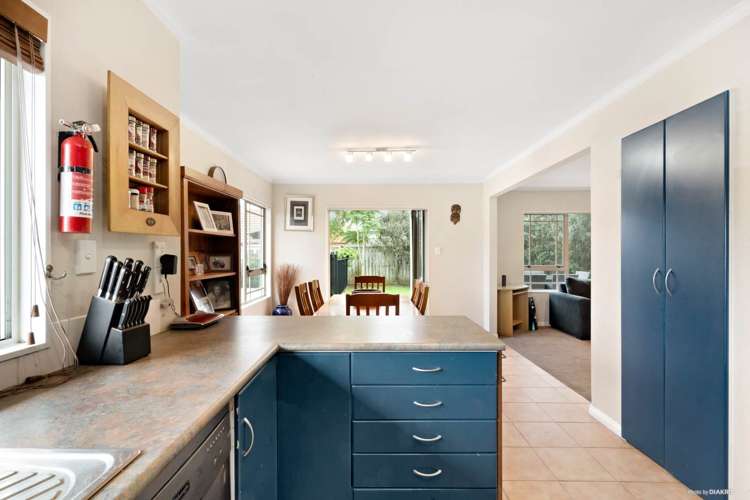 32 Lothian Brae Wattle Downs_26