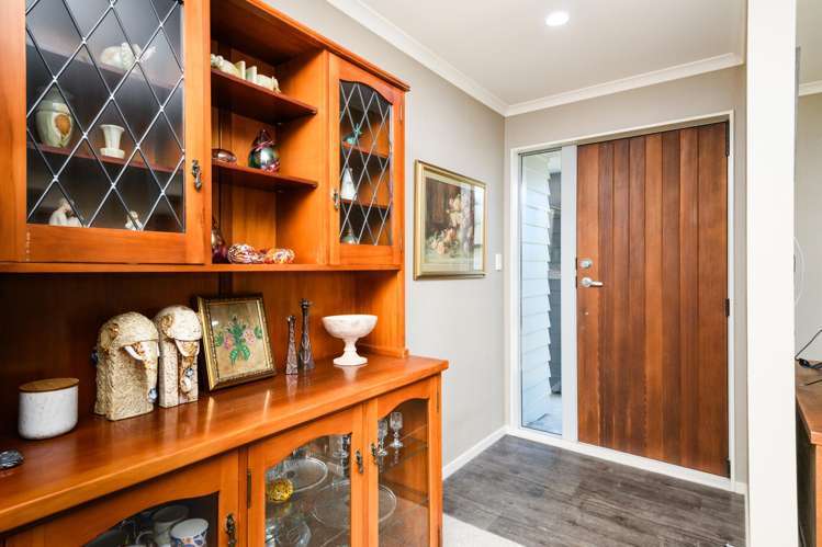 6 Angelina Way Kelvin Grove_9