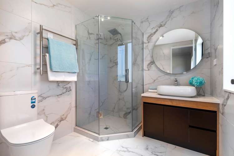 2a Hughs Way Flat Bush_22