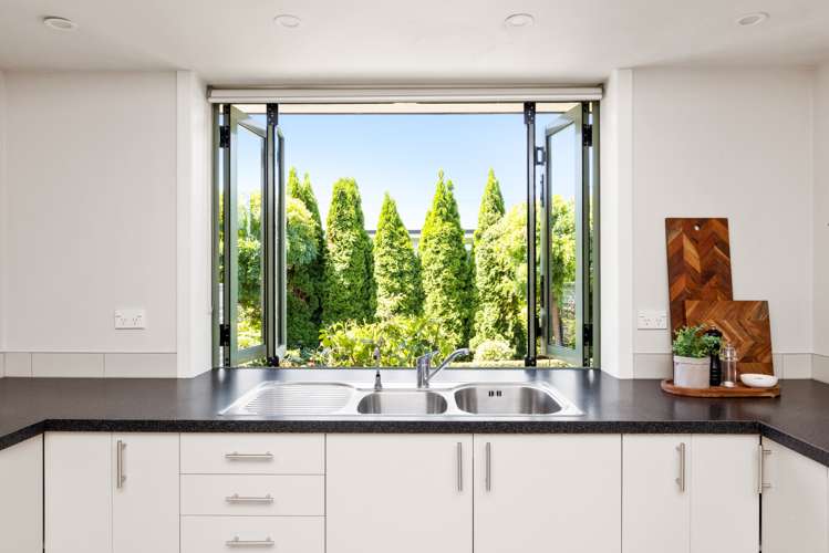 8 Whittaker Place Havelock North_5