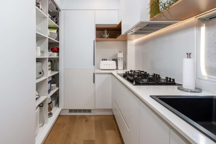 17 Bearing Parade Long Bay_7