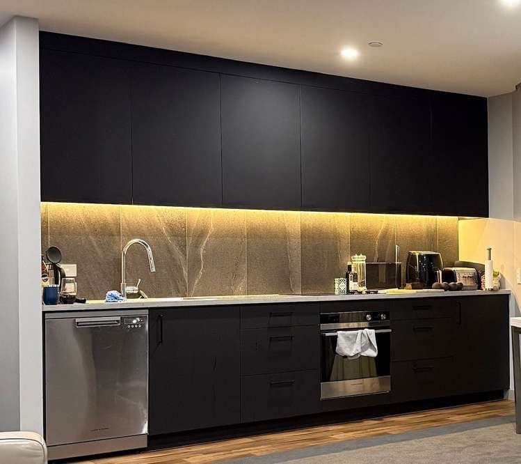301/2 Launch Road Hobsonville_10