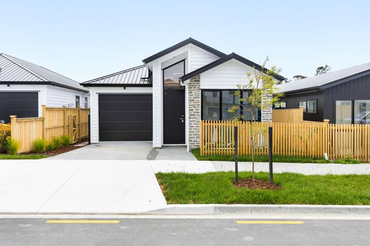 386 Te Taruna Drive Milldale_20