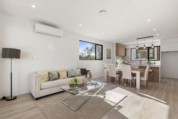 8/14 Williamson Avenue Belmont_11