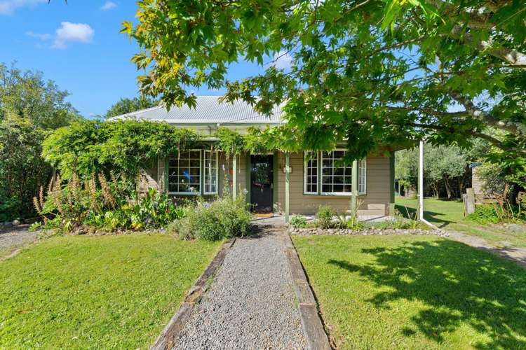 24 Papawai Road Greytown_1