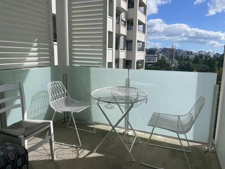 1803/10 Waterloo Quadrant Auckland Central_7