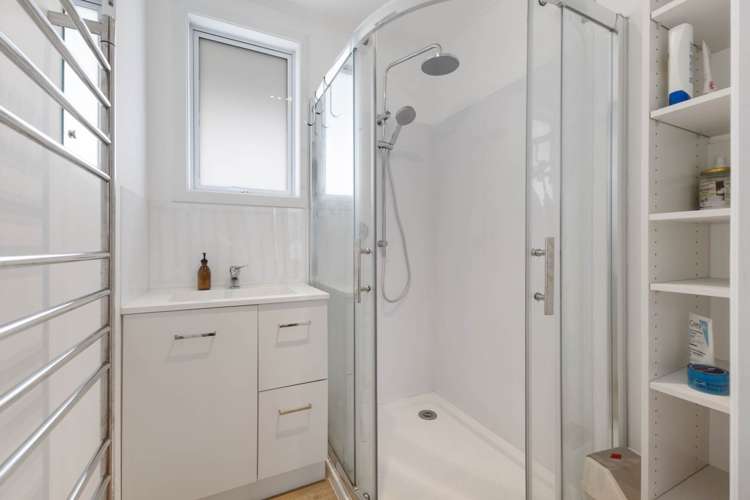 18 Friesian Drive Mangere_13