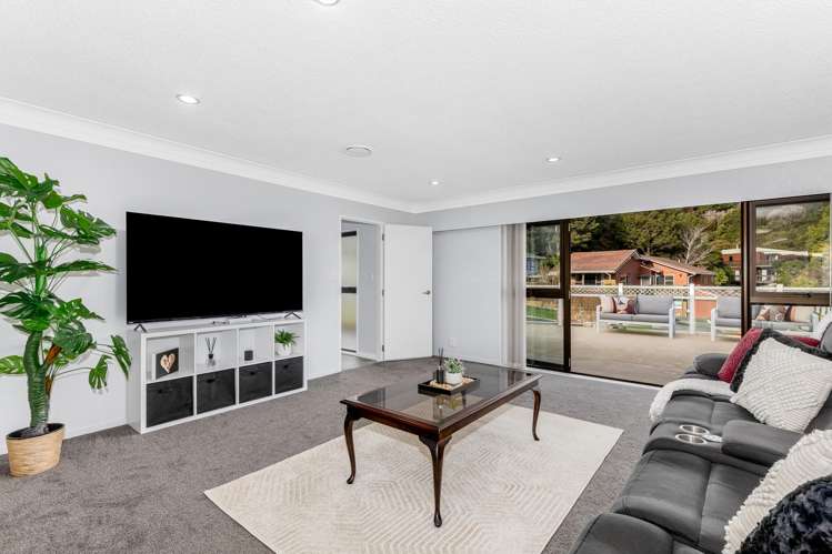 7 King Charles Drive Kingsley Heights_20