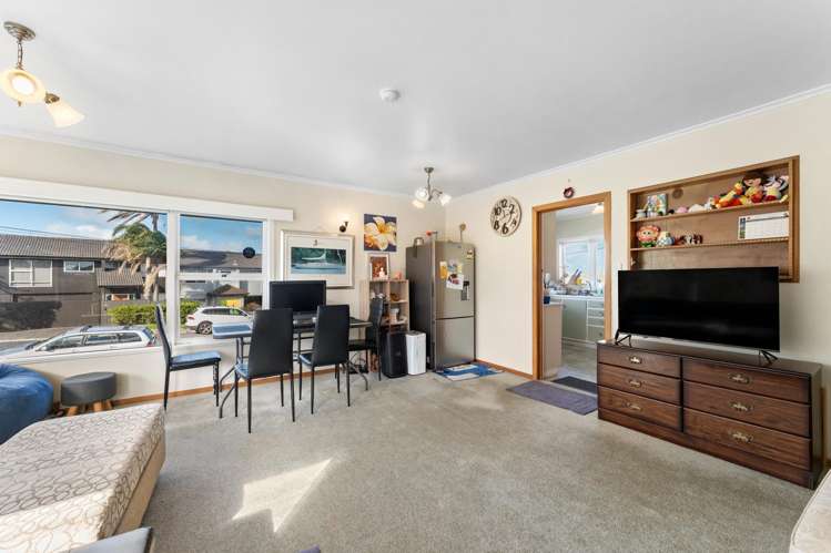 1 Marsh Avenue Forrest Hill_14