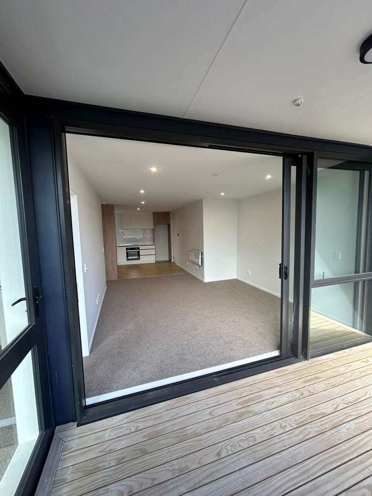 4/16 Treasure Lane Te Atatu South_10