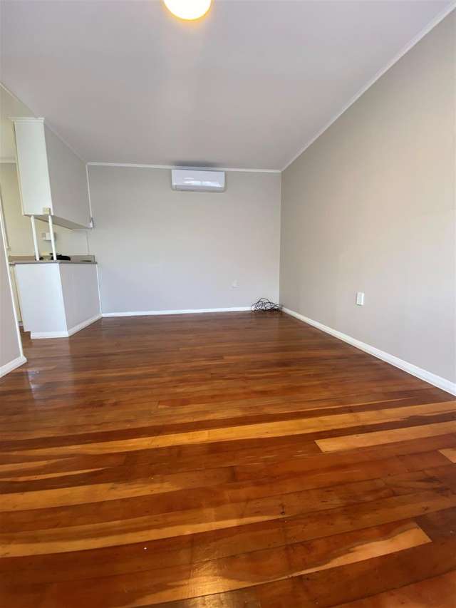 2/174 Rosebank Road Avondale_1