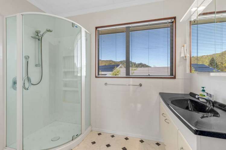 296 Waikawa Road Waikawa_15