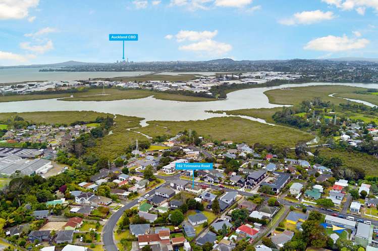 102 Tirimoana Road Te Atatu South_21