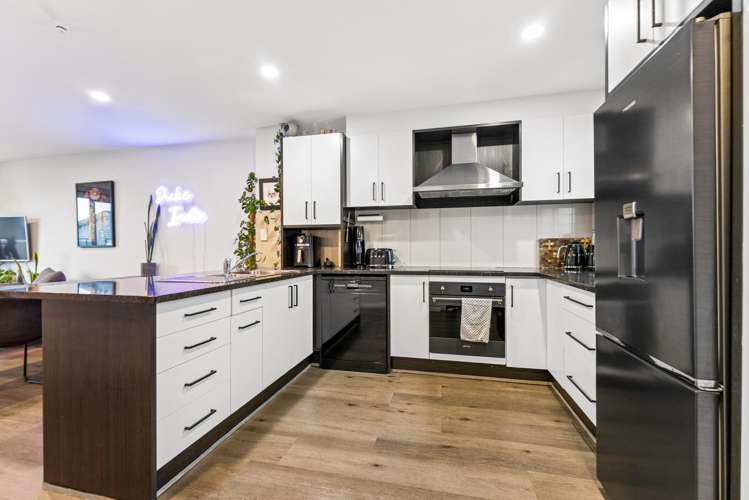 10/6 Islington Avenue New Lynn_7