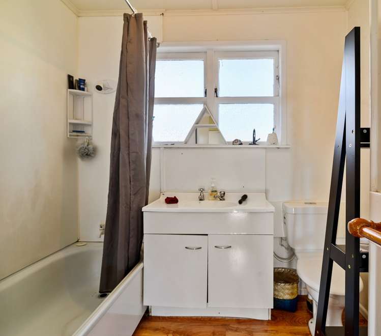 86 Homedale Street Pukehangi_8