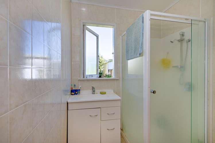 78 Waioeka Road Otara_12